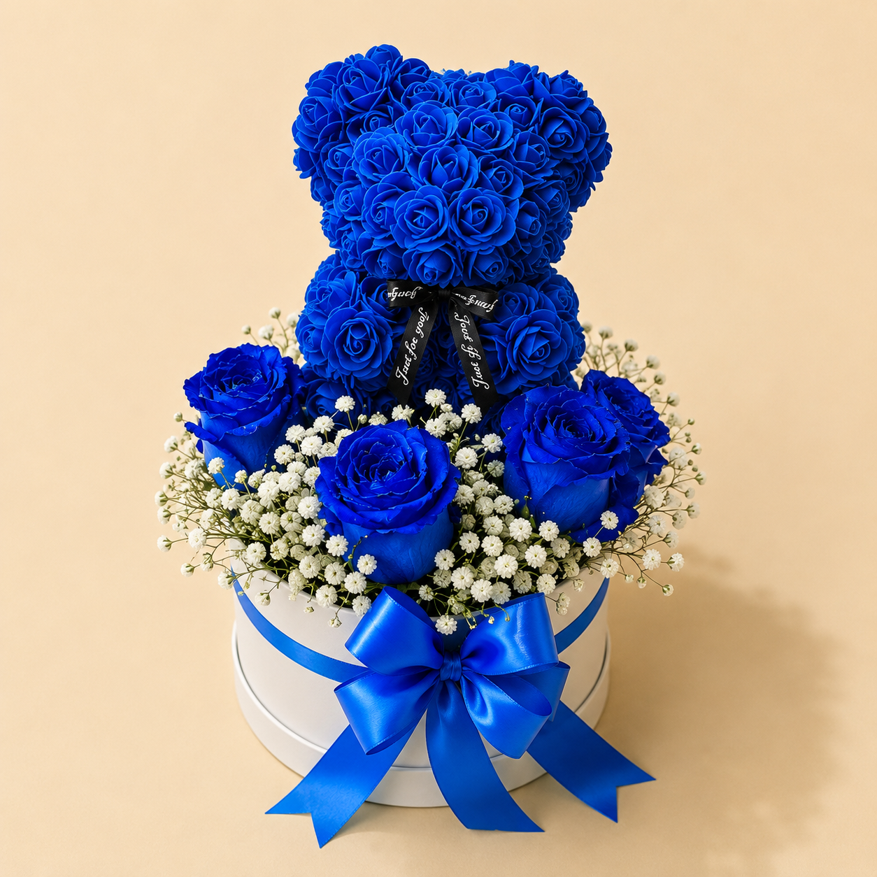 Arreglo de Rosas con forma de Oso
